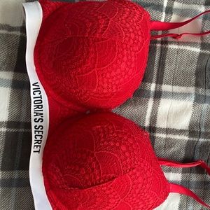 Victoria’s Secret Bra